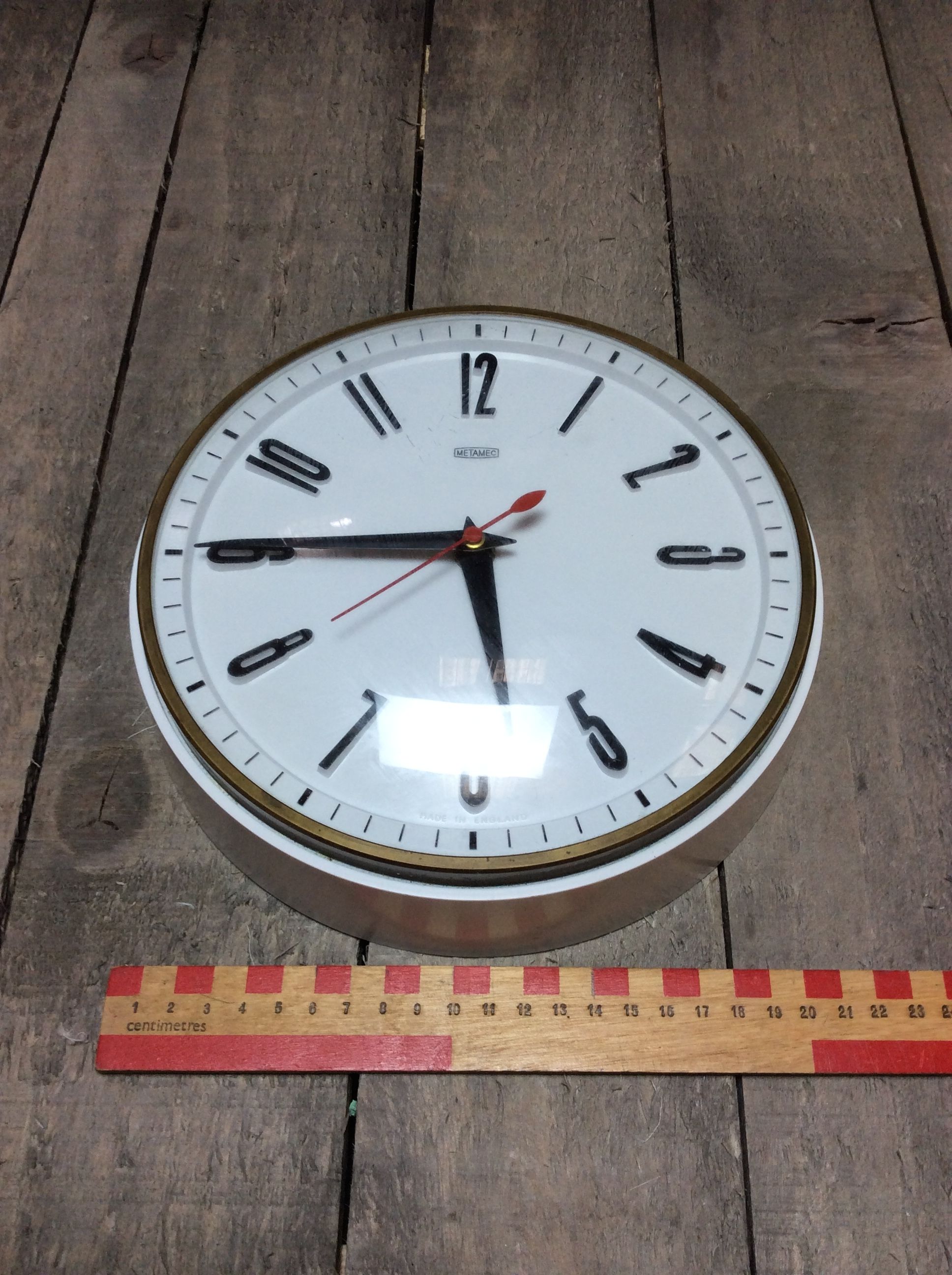 White Face Wall Clock - Old Stuff Props